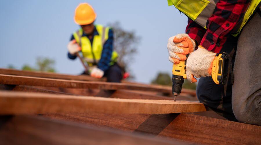 Expert Emergency Roof Repairs services in Bay Springs, MS